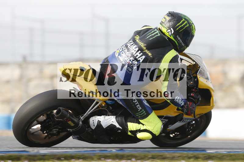 /Archiv-2024/02 29.01.-02.02.2024 Moto Center Thun Jerez/Gruppe gruen-green/backside